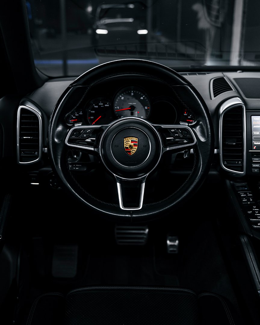 PORSCHE CAYENNE S DIESEL 4.2L